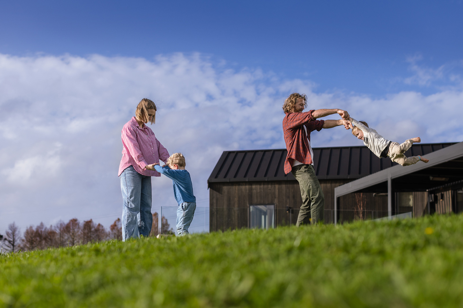 Rheem Electrifying NZ Family